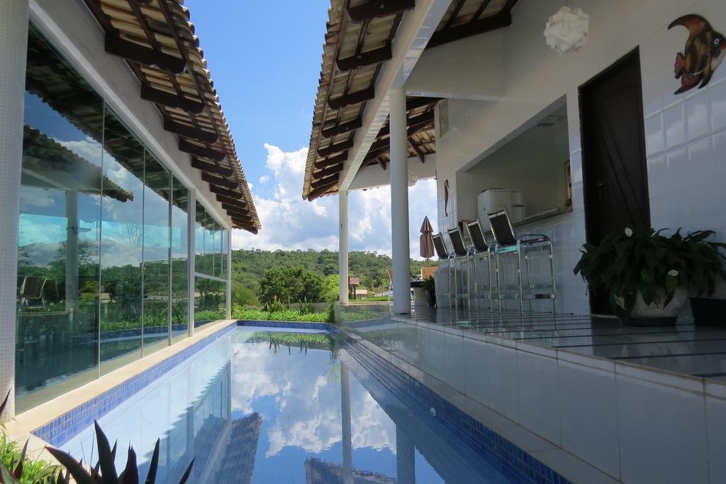 Pousada Luna Zen ปิเรนนอโปลิส ภายนอก รูปภาพ